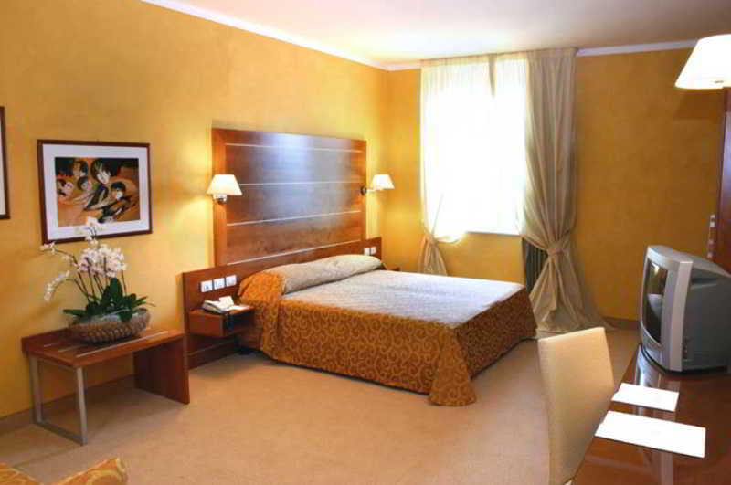 فندق Ibis Styles Bari جيوفيناتسو المظهر الخارجي الصورة