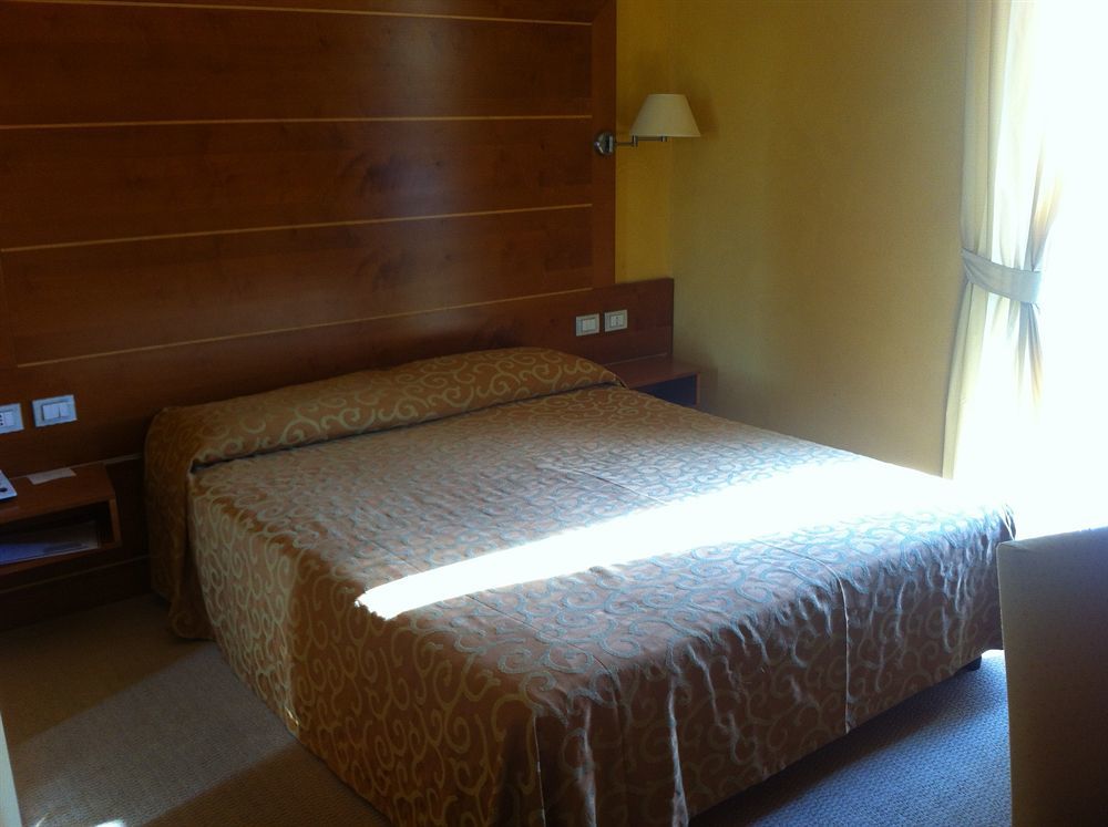 فندق Ibis Styles Bari جيوفيناتسو المظهر الخارجي الصورة