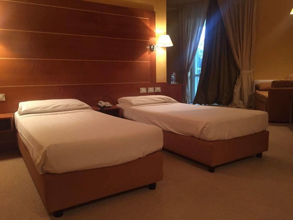 فندق Ibis Styles Bari جيوفيناتسو المظهر الخارجي الصورة